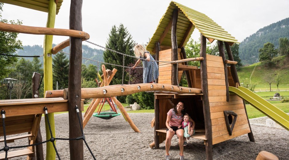 Spielplatz Obermaiselstein am Haus des Gastes © Tourismus Hörnerdörfer, F. Kjer