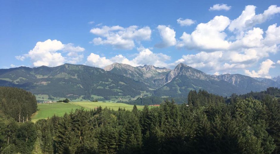 Blick in die Oberstdorfer Berge © Tourismus Hörnerdörfer GmbH