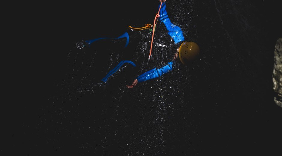 Abseilen beim Canyoning mit MAP-Erlebnis © MAP-Erlebnis