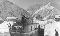 Postbus mit Leuten 1940 © Lala Aufsberg, Archiv Heimatbund Allgäu e.V.