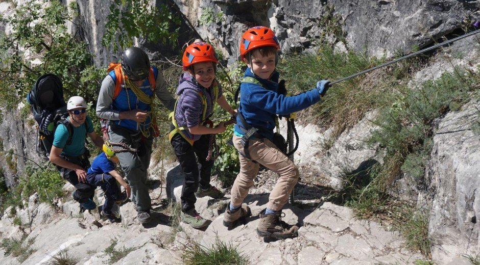 Kletterpartie mit der ganzen Familie © Michael Schott