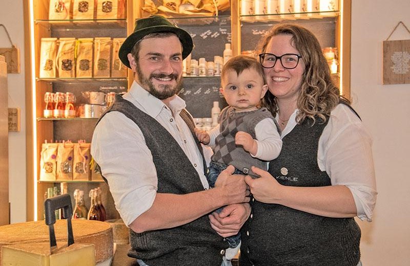 Tochter Anna mit ihrer Familie © Kienles Krämerei