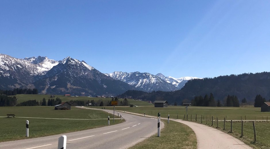 Ortsausgang Bolsterlang © Tourismus Hörnerdörfer, L. Renn