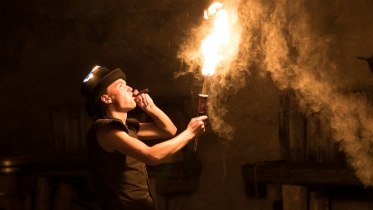 Gaukler Laurino Feuershow ©Laurin Weth (3) © Laurin Weth