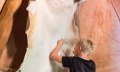Ledergerben im Steinzeitdorf Bolsterlang © Tourismus Hörnerdörfer, F. Kjer