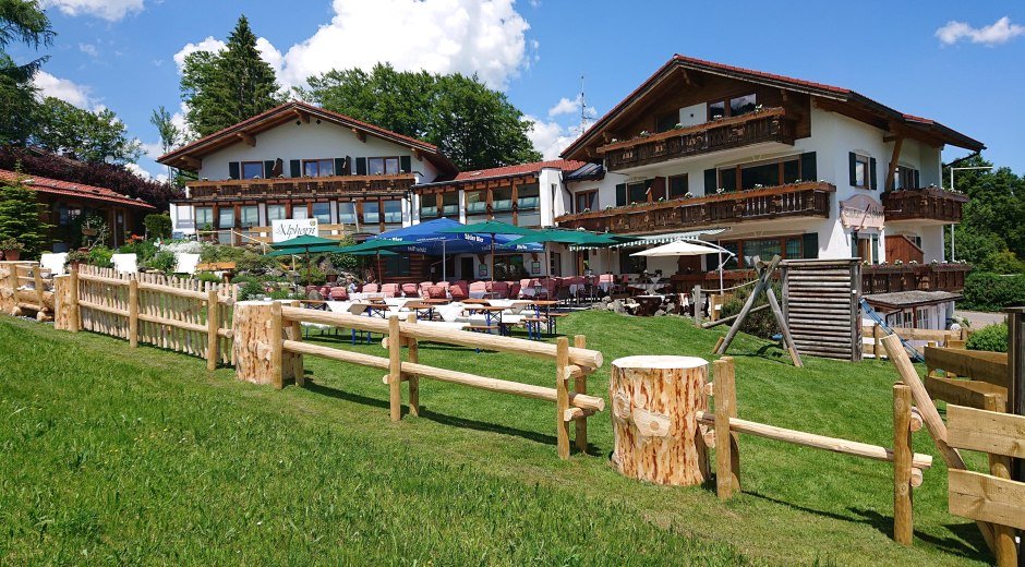 Terrassenansicht © Landhotel Alphorn