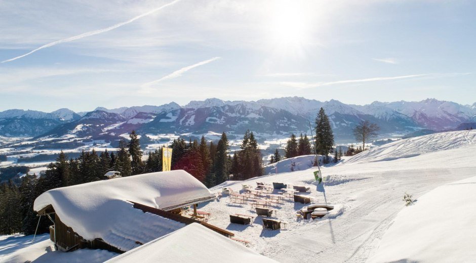 Hochbichl Hütte an der Familienabfahrt © Tourismus Hörnerdörfer, F. Kjer