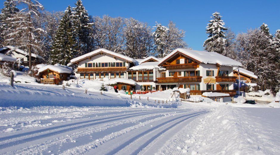 Landhotel Alphorn im Winter mit Loipenanbindung © Landhotel Alphorn