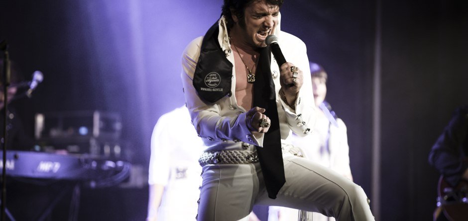 04_Pressefoto_The_Musical_Story_of_Elvis_Live_2025_c_DominicPencz