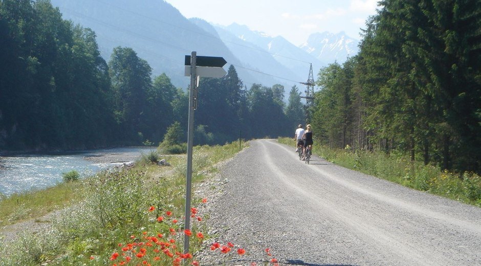 Illerradweg bei Fischen i. Allgäu © Tourismus Hörnerdörfer, H. Besler