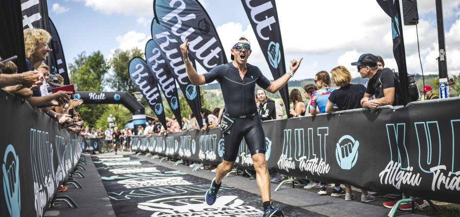Ziellinie Allgäu Triathlon © Dominik Berchtold