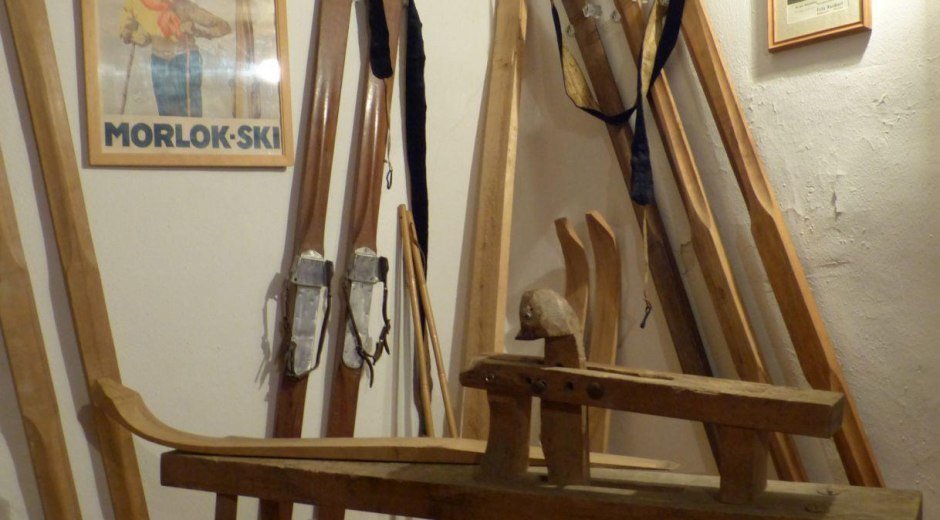 Skiherstellung war früher echte Handarbeit © Tourismus Hörnerdörfer, S. Weingärtner
