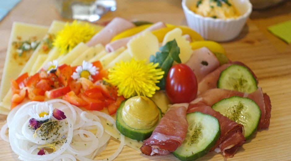 Brotzeit "Beim Thanner" © Tourismus_Hörnerdörfer_Mueller_Ulrike