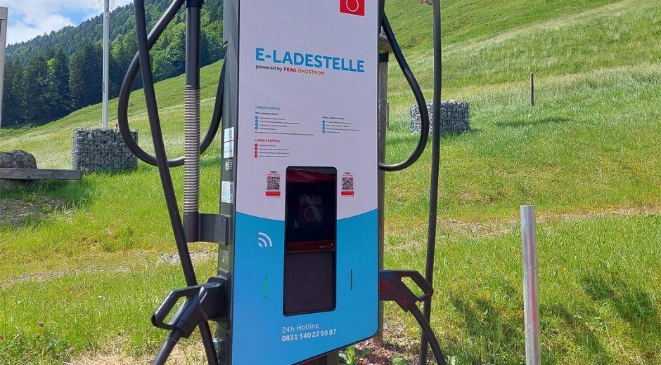 Ladesäule E-Auto © Adolf Präg GmbH & Co. KG