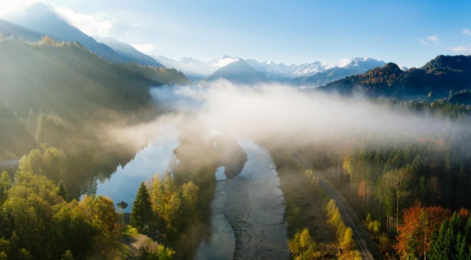 Blick auf den Auwaldsee m Herbst © Tourismus Hörnerdörfer, ProVisionMedia