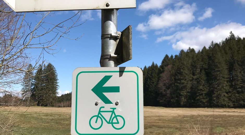 Wegweiser Richtung Kierwang