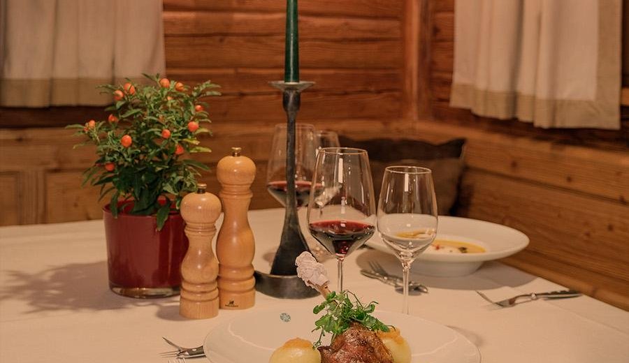 Ganserlabend im Restaurant Waldhaus © Sonnenalp Resort