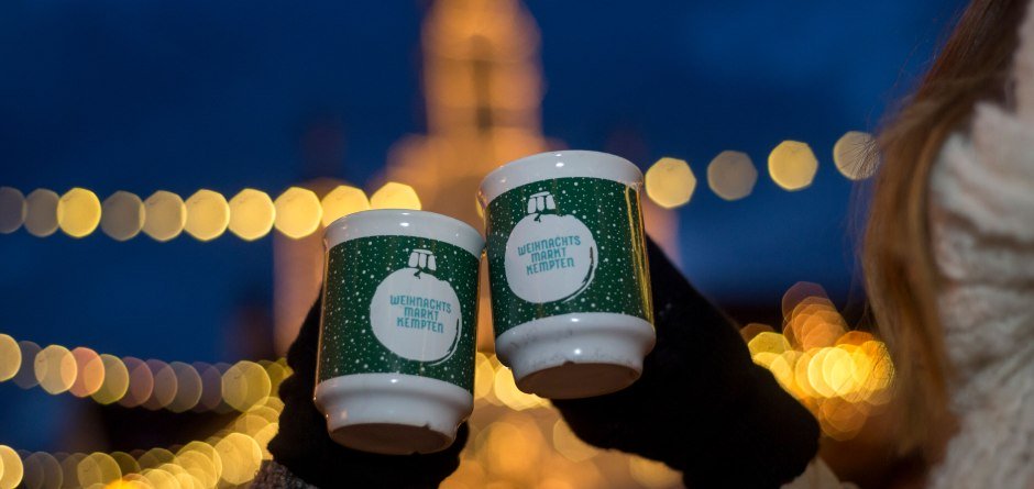 Glühweintrinken_Dominik Berchtold © Dominik Berchtold