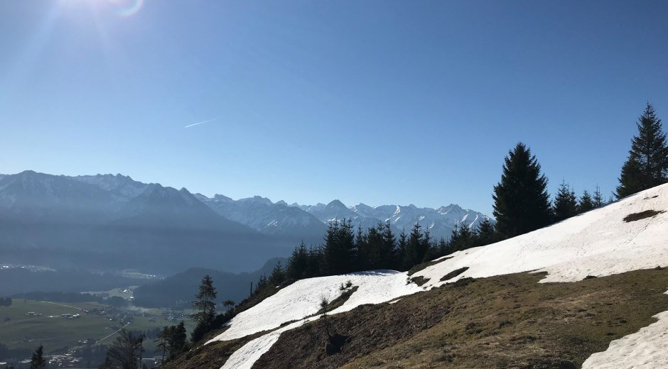 Blick auf die Allgäuer Bergwelt
