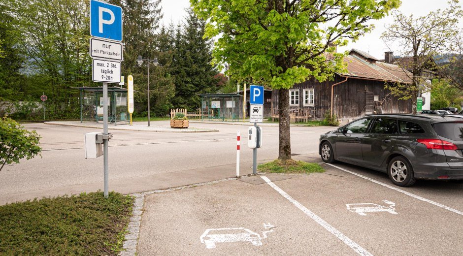 Ladestation für E-Auto - Fiskina in Fischen © Tourismus Hörnerdörfer GmbH