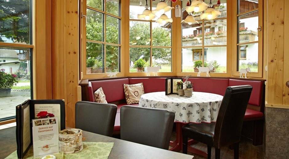 Café-Restaurant-Pizzeria Wintergarten © Charivari Ferienwohnungen