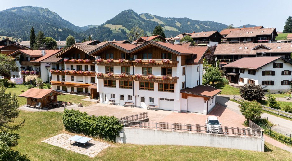 Mutter-Kind-Kurheim Marianne mit herrlichem Blick © Tourismus Hörnerdörfer GmbH