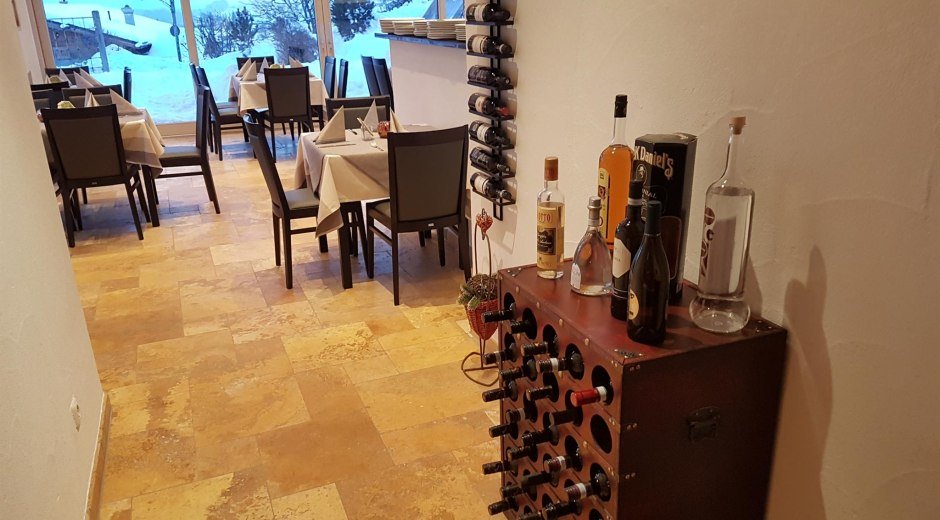 Ristorante-Pizzeria Cortina im Ofterschwanger Haus © Cortina - Ofterschwang