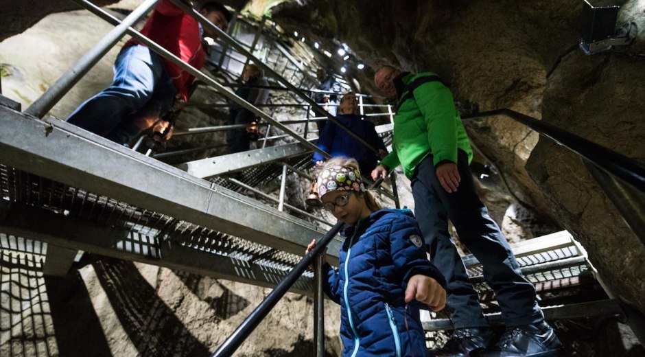 Sturmannshöhle - 120 Millionen Jahre Erdgeschichte © Tourismus Hörnerdörfer, F. Kjer