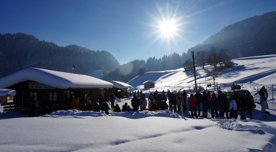 Eisstockschießen Obermaiselstein © Tourismus Hörnerdörfer GmbH