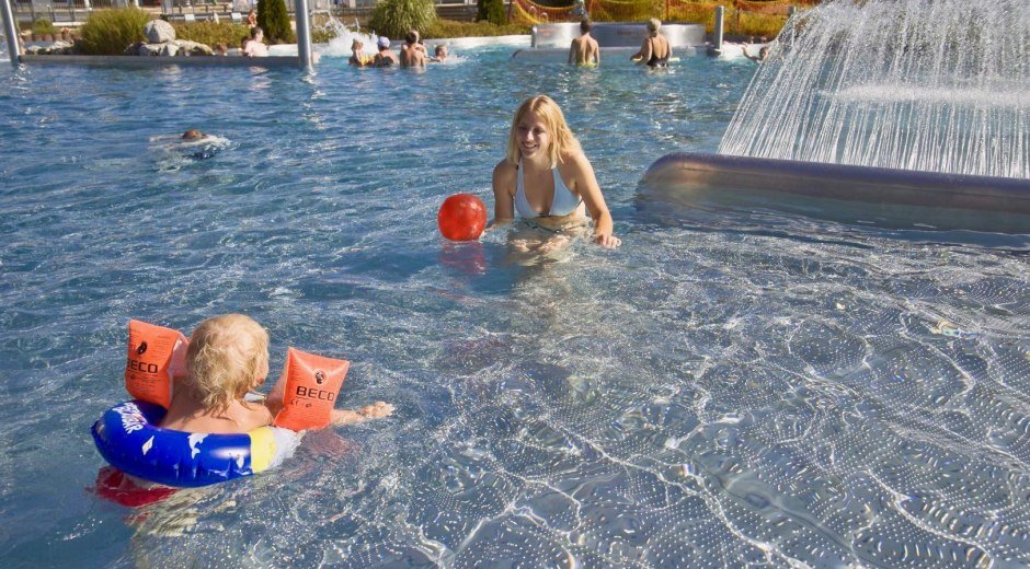 Erlebnis- und Familienbad Fischen - Kinderbecken © Tourismus Hörnerdörfer, R. Retzlaff