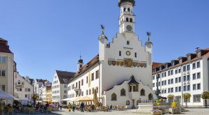 Rathausplatz Kempten mit Rathaus © Kempten Tourismus / Andreas Ellinger