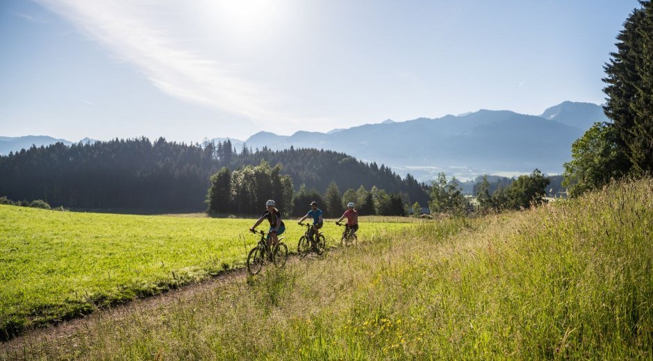 Radeln im Gunzesrieder Tal © Tourismus Hörnerdörfer, F. Kjer