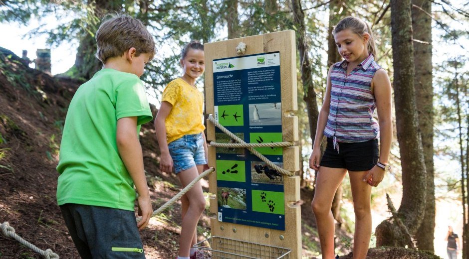 Steinzeitbandolino in Bolsterlang © Tourismus Hörnerdörfer, F. Kjer