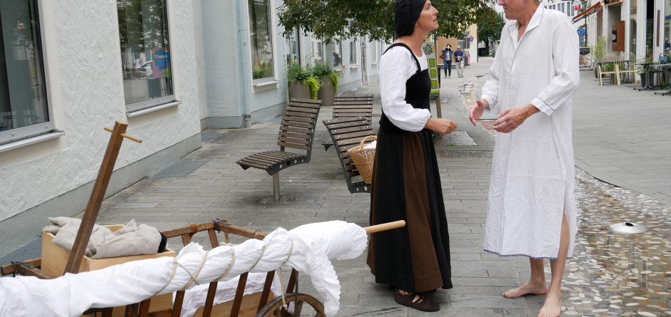 Schauspielszene in der Gerberstraße, Kempten © Kempten Tourismus