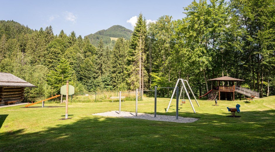 Spielplatz am Grillplatz Burgschrofen © Tourismus Hörnerdörfer GmbH