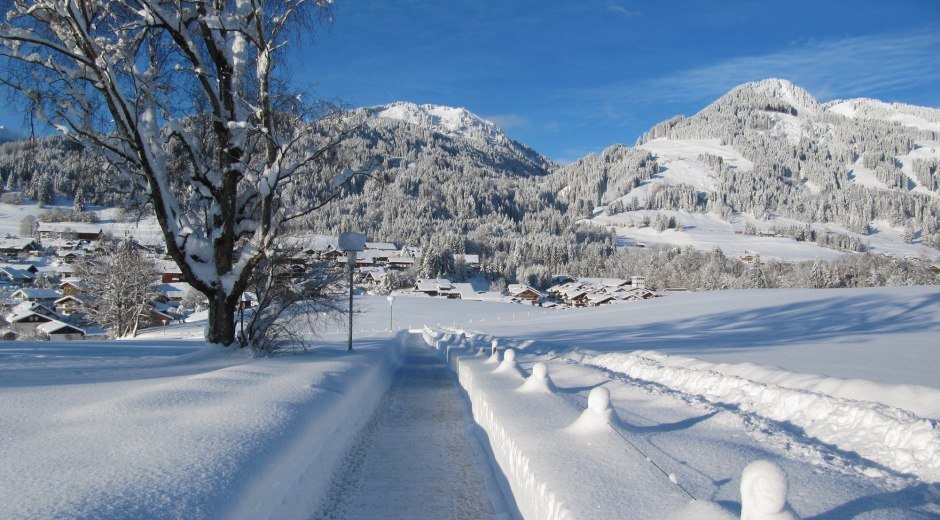 Winterwanderweg zur Spöckwiese in Obermaiselstein © Tourismus Hörnerdörfer, MA