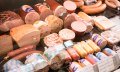 Große Auswahl an Wurstwaren im Bauernmarkt © Tourismus Hörnerdörfer, F. Kjer