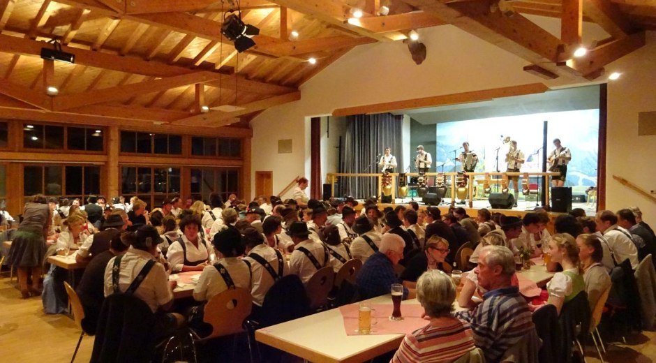 Restaurant und Festsaal Kitzebichl - Bolsterlang © Tourismus Hörnerdörfer
