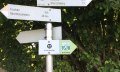 Wegweiser Richtung Golfplatz © Tourismus Hörnerdörfer, L. Renn