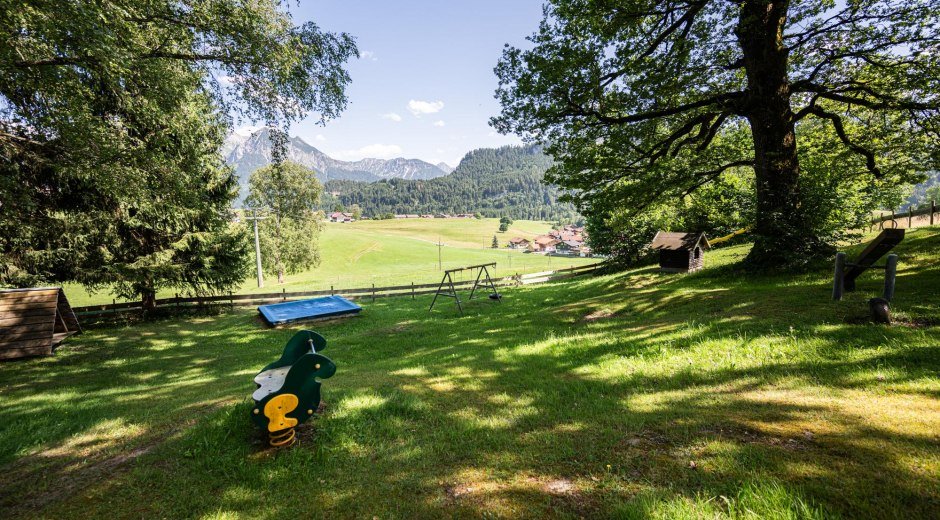 Spielplatz auf der Spöck - Obermaiselstein © Tourismus Hörnerdörfer GmbH