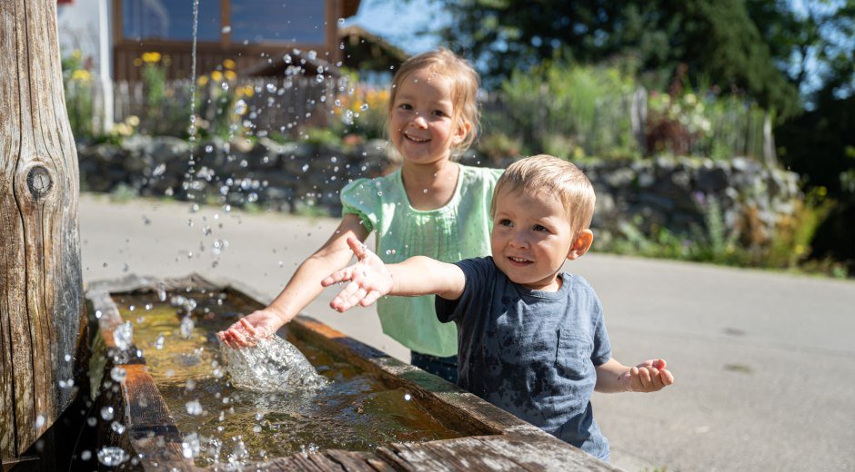 Familienwandern-Brunnentour-Bolsterlang © Tourismus Hörnerdörfer, F. Kjer
