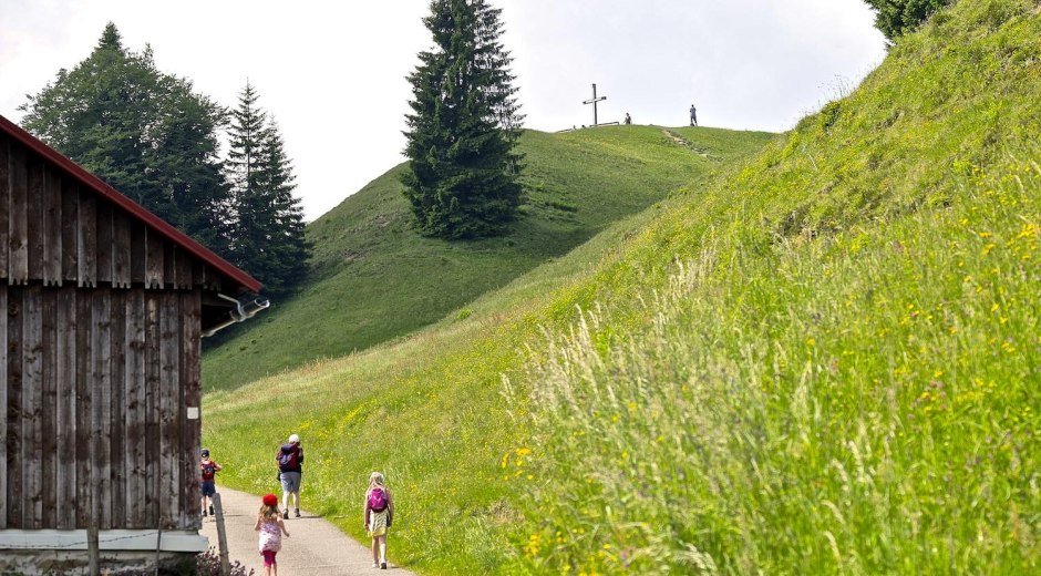Rundwanderweg um das Ofterschwanger Horn © Tourismus Hörnerdörfer, ProVisionMedia