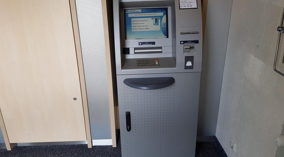 Geldautomat der Raiffeisenbank Kempten-Oberallgäu © Tourismus Hörnerdörfer