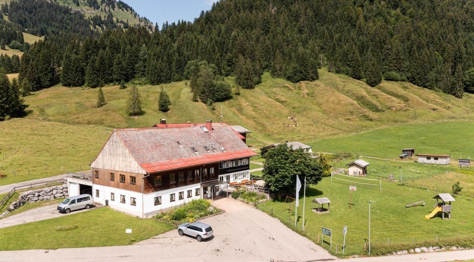 Almhof Lässer - im Balderschwanger Hochtal © Tourismus Hörnerdörfer