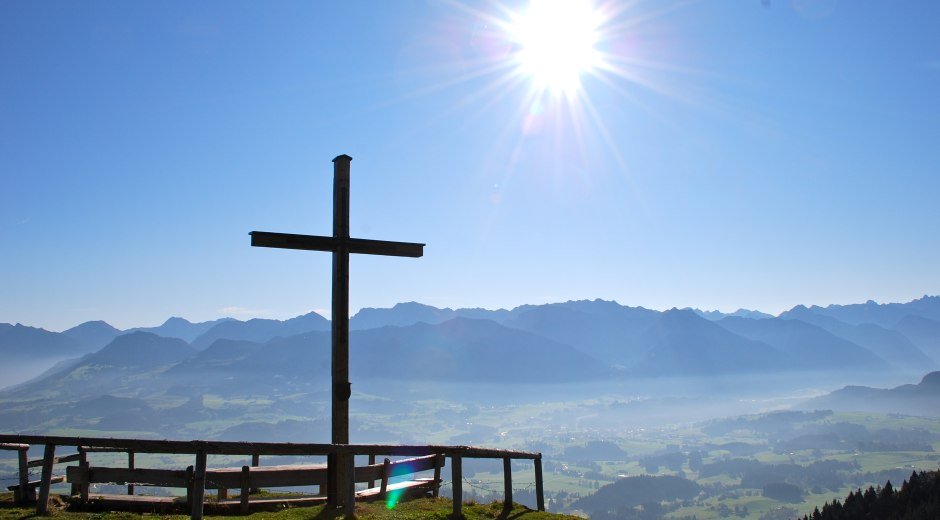 Gipfelkreuz am Ofterschwanger Horn