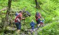 Kinder und Eltern unterwegs in den Allgäuer Bergen © Alexander Rochau