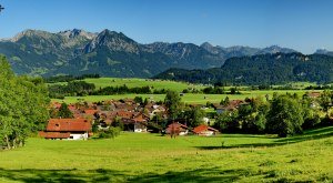 Bolsterlang - Ortsansicht © Tourismus Hoernerdoerfer GmbH