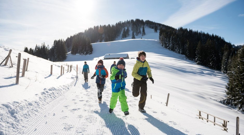 Winterspazieren um das Ofterschwanger Horn © Tourismus Hörnerdörfer, F. Kjer