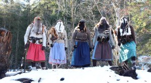 Die Kausenbärbele stehen den männlichen Klausen... © Tourismus Hörnerdörfer