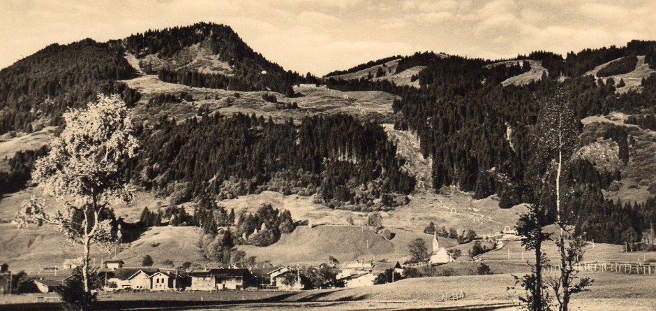 Schwarz-weiß Fotografie vom Bolsterlang der 50e... © Christel Feldmann Schwarz-weiß Fotografie vom Bolsterlang der 50e... © Christel Feldmann